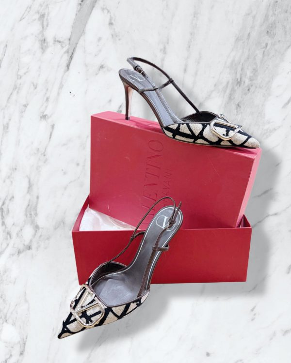 Escarpins Valentino